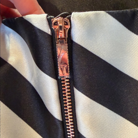 Ted Baker Frieda Dress - Picture 4 of 10